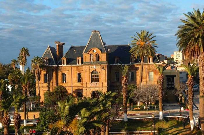 مقر بلدية سعيدة القديم تراث وطني - الشعب أونلاين