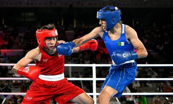 Planète (France/Europe) - JO Paris 2024/Boxe: Imane Khelif domine la Thaïlandaise Suwannapheng et file en finale