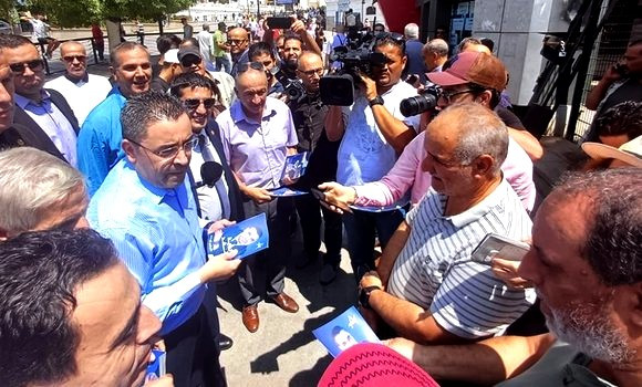 Aouchiche s'engage à assurer toutes les conditions pour encourager les jeunes à l'investissement et à l'innovation