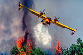 Planète  (Communauté europèenne/Europe) - Avec le réchauffement climatique, les Canadair reviennent au premier plan