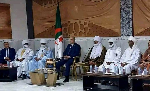 Le candidat indépendant M. Abdelmadjid Tebboune s'engage à tout mettre en 'uvre pour la concrétisation de projets dans le sud dans tous les domaines