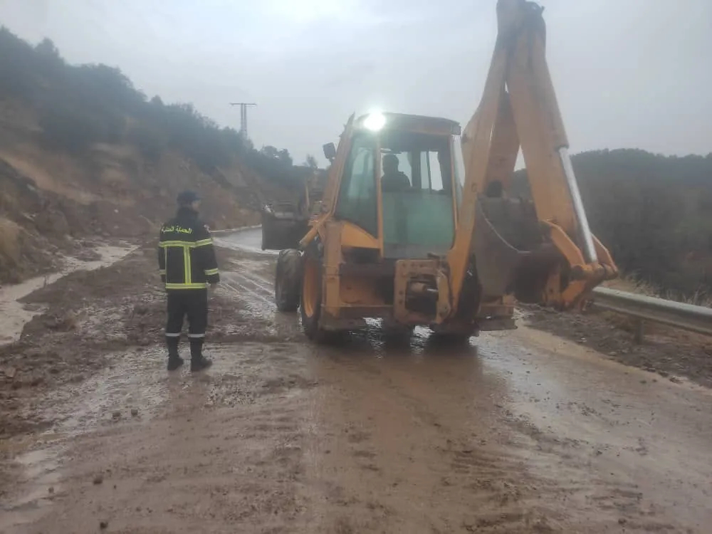 Plusieurs routes fermées à cause des pluies