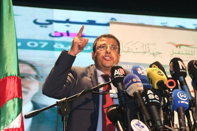 بوطبيق من وهران:  