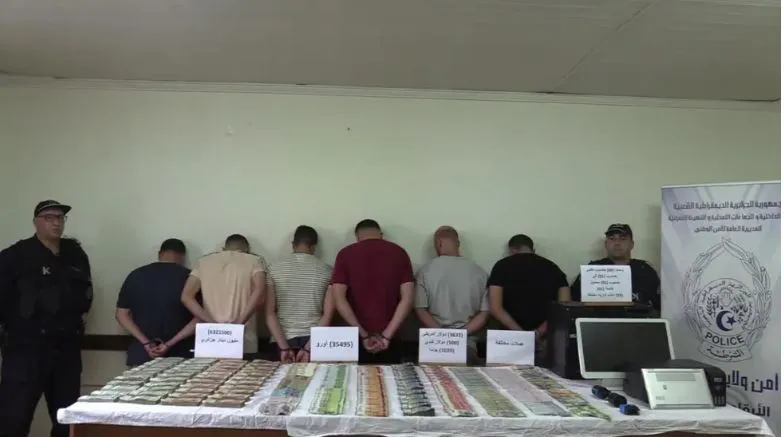 Démantèlement d'un réseau d'escrocs à Alger