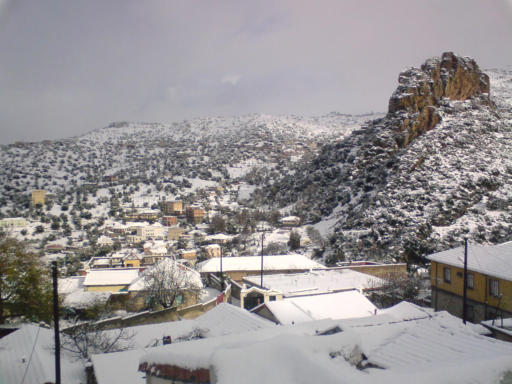 Assif El Hammam sous la neige