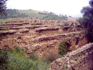 EL KSEUR : LES CITERNES EL AROUIA