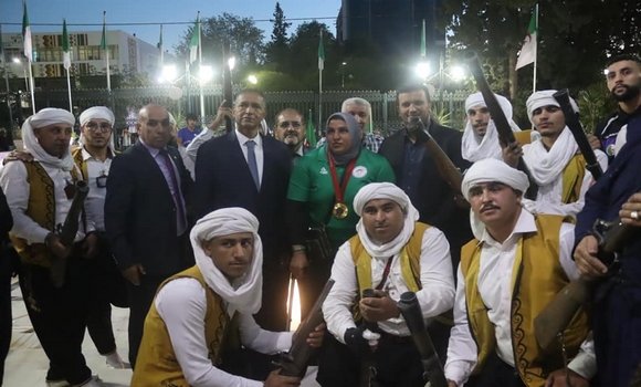 باتنة: حفل استقبال بهيج تحظى به البطلة البارالمبية صفية جلال المتوجة بالميدالية الذهبية