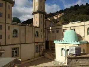 Les zaouias de la tribu des Ath Waghlis :