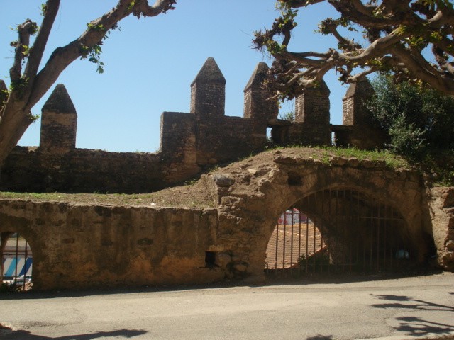 Béjaïa : REMPARTS HAMMADITES