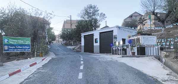 Algérie (Bouzeguène/Tizi Ouzou) - Des villages changent de look