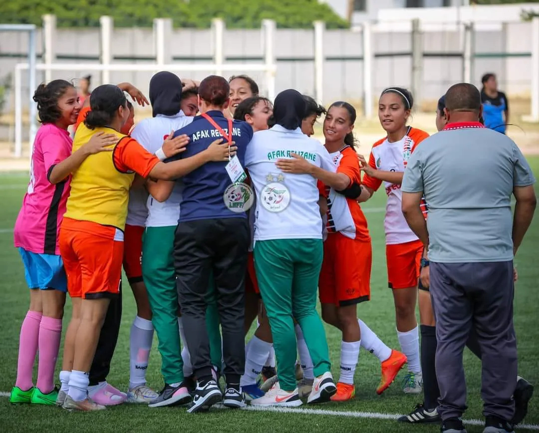 أفاق غليزان النسوي يتألق في تونس