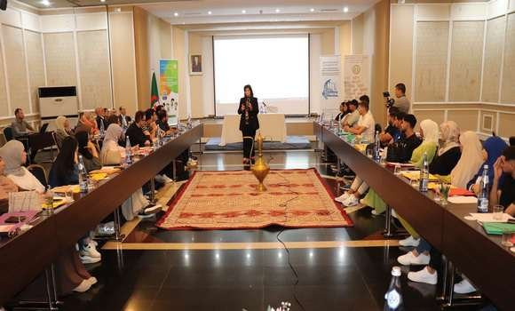Alger: clôture de la session de formation sur la protection et la promotion des droits de l'enfant
