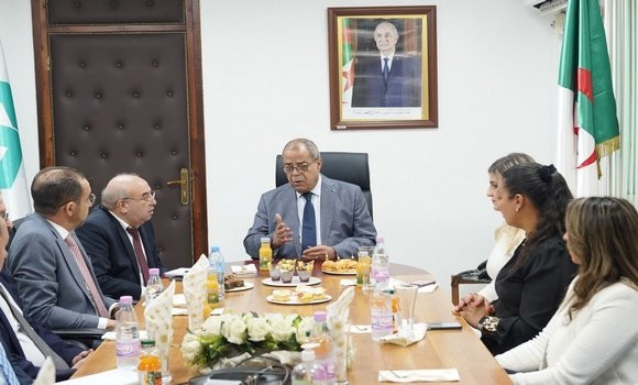 Groupe Saidal: Aoun appelle à l'accélération du rythme de réalisation des projets en cours