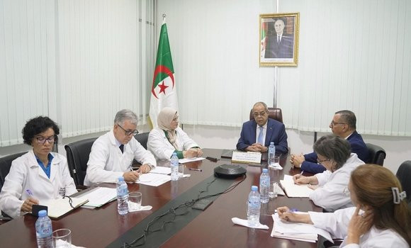 Production pharmaceutique: M. Aoun instruit de faciliter l'enregistrement des médicaments via la plateforme numérique