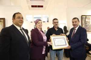 وهران: وزيرة الثقافة تتفقد معالم أثرية تنتظر الترميم