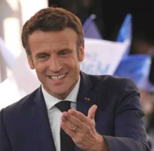 Les Français veulent destituer Emmanuel Macron