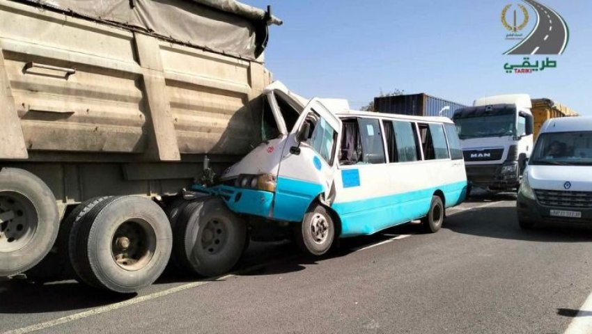 Algérie (Sendjas/Chlef) -  29 blessés dans une collision entre un bus scolaire et un camion