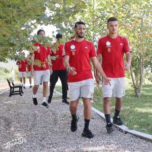 المنتخب الوطني في عنابة - الشعب أونلاين