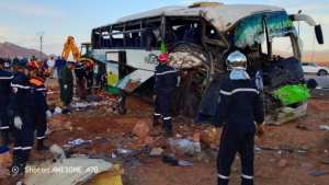 النعامة: ارتفاع حصيلة حادث المرور إلى 7 قتلى و19 جريحاً