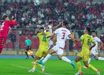 Les attaquants restent encore fébrile, l'arbitrage en conflit avec la VAR