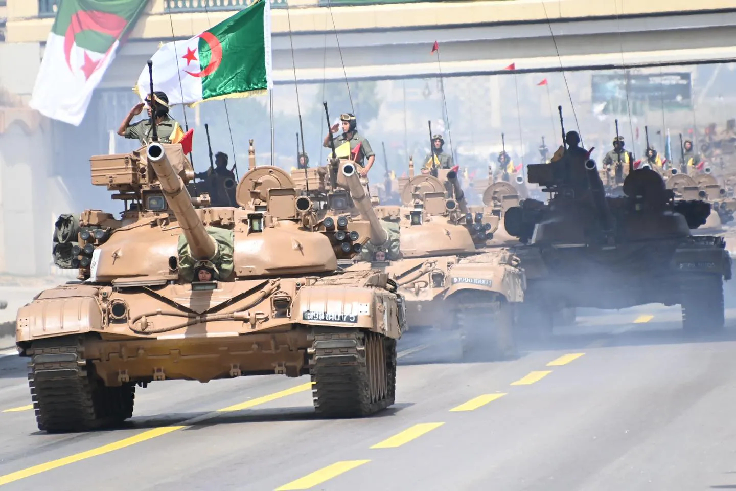 Célébrations du 1er Novembre :un défilé militaire et d'autres manifestations prévus