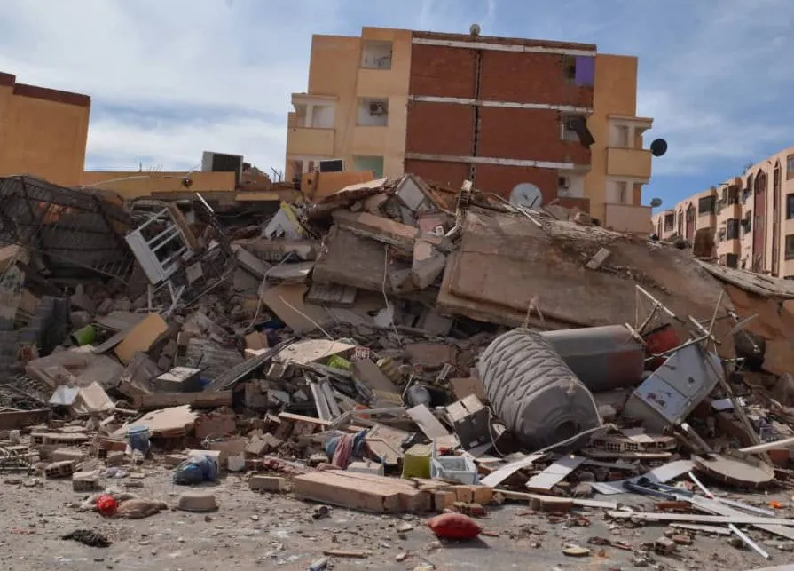 انهيار عمارة ببشار.. أصحاب المحلات في قفص الاتهام