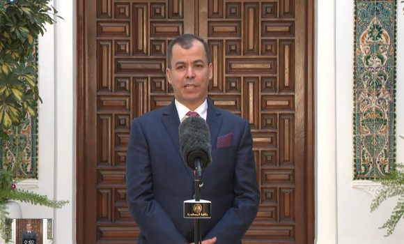 La Commission nationale de prévention et de lutte contre le cancer présente son programme d'action devant le président de la République