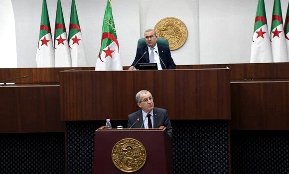 Didouche souligne l'importance de l'investissement pour la promotion du secteur du tourisme