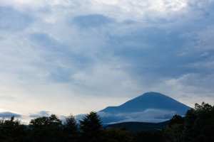 Planète (Japon/Asie) - Record:  Pour la première fois en 130 ans, il n’a toujours pas neigé sur le mont Fuji en octobre