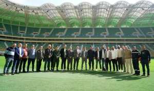 الفاف  تقف على تحضيرات لقاء ليبيريا  بملعب تيزي وزو