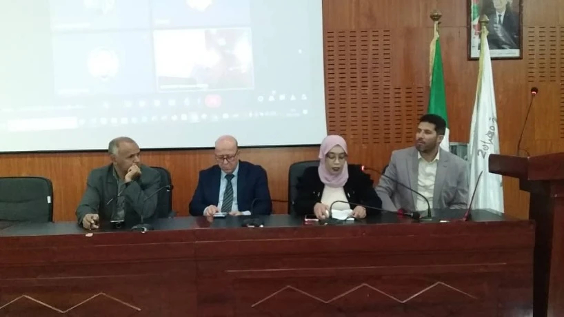 كلية اللغات بجامعة وهران 2 : الترجمة وعلم المصطلح في زمن الرقمنة محور نقاش الاساتذة الخبراء