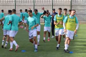 بن عكنون – ج وهران  : عودة الحارس نايلي تعزز دفاع  لازمو