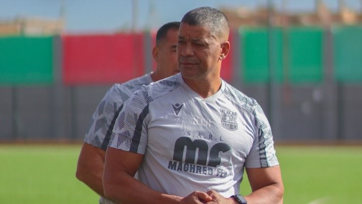 طلاق بالتراضي بين المدرب شريف حجار وترجي مستغانم