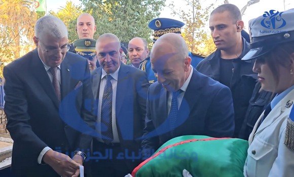 سيدي بلعباس: بداوي يشرف على تدشين و وضع حجر الأساس لمرافق تابعة للأمن الوطني