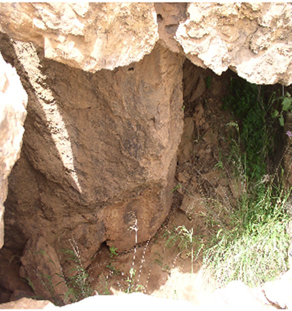 مغارة عين المانعة