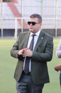 رئيس جمعية وهران براهمي مهدي  يندد بالمهزلة التحكيمية....    ما حدث في مباراة بن عكنون غير مقبول تماما