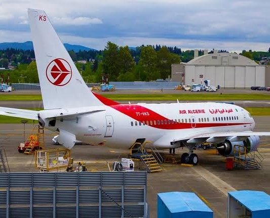 Nouvelle Législation sur les Retraits en Devises : Avantages et Défis