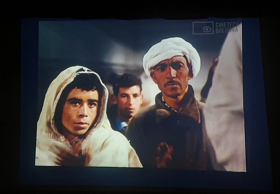 « Les Mains libres » : Une Œuvre Pionnière du Cinéma Algérien