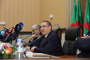 مراد ينصب والي وهران الجديد - الشعب أونلاين