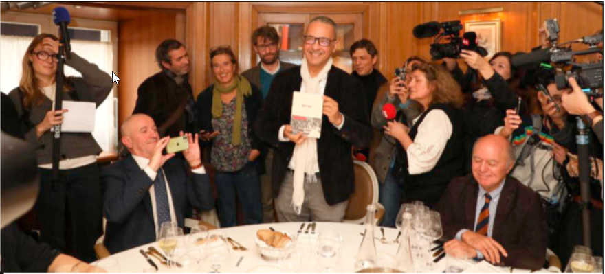 Quand l'art littéraire cède à l'injonction politique