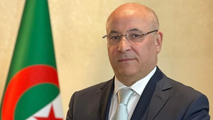 وزير التجارة يتفقد الوحدة الإنتاجية