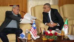 مباحثات جزائرية ماليزية لتعزّيز الإستثمارات الكبرى في عنابة