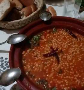 Berkoukes : Un plat traditionnel algérien réconfortant et nutritif