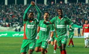 Coupe d'Algérie 2024: le MC Alger bat l'ES Ben Aknoun (3-0) et valide son ticket pour les 16es de finale