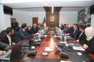 تذكرة موحدة للنقل بالعاصمة..قريبا - الشعب أونلاين