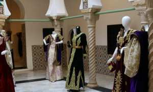 La Semaine célébrant le  Costume féminin de cérémonie dans le Grand Est algérien  s'ouvre à Alger
