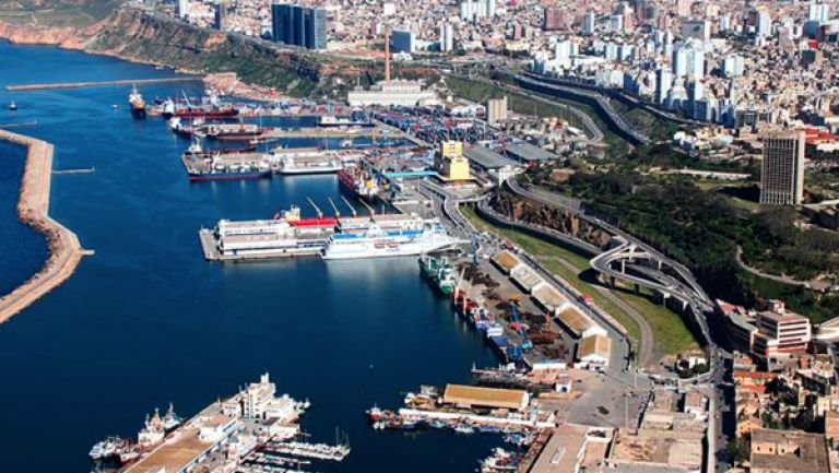 تصدير نحو مليون طن منتجات فلاحية من ميناء وهران - الشعب أونلاين