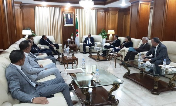 عرقاب يستقبل نوابا من المجلس الشعبي الوطني عن ولايتي برج بوعريريج و ميلة