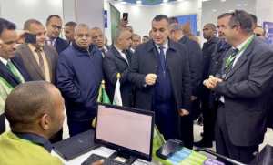 Zerrouki insiste sur la qualité des prestations et la promotion du e-paiement