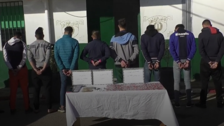 درك الجزائر العاصمة يضع حدا لنشاط شبكة إجرامية خطيرة مختصة في المتاجرة بالمخدرات الصلبة (كوكايين) والأقراص المهلوسة